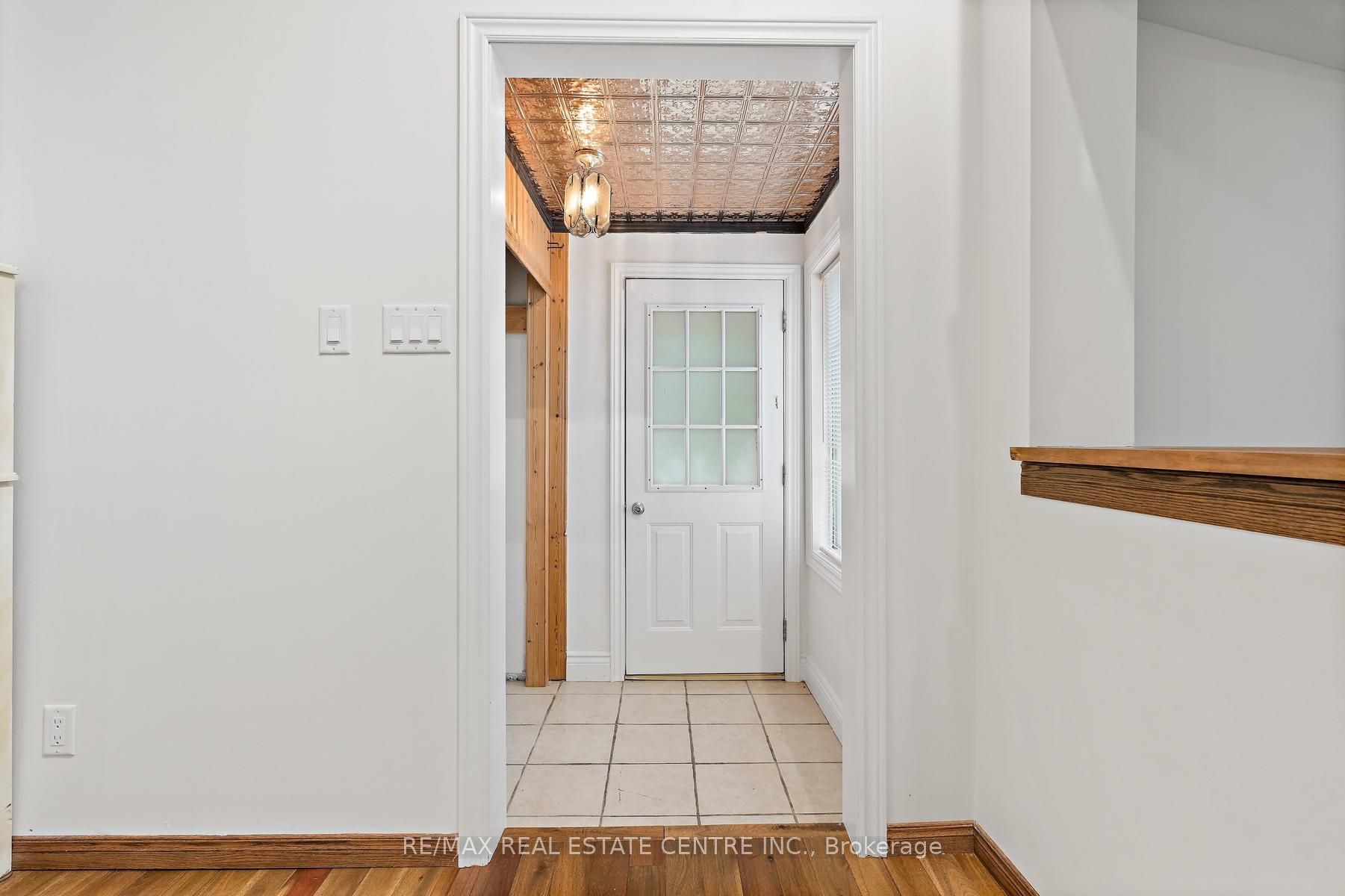 19 Old Pavillion Road Property Photo 7