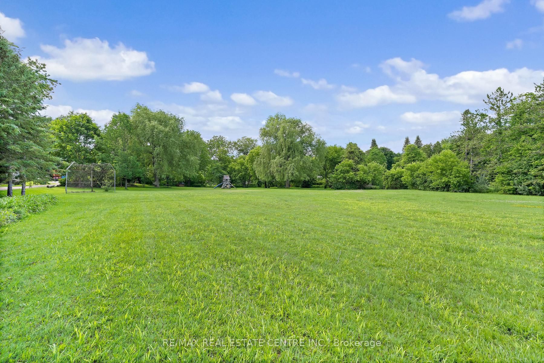 19 Old Pavillion Road Property Photo 25