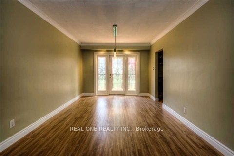 207 Pinehurst Drive Property Photo 6