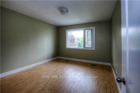 207 Pinehurst Drive Property Photo 10