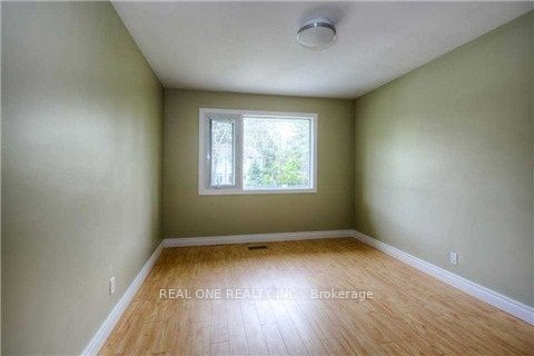 207 Pinehurst Drive Property Photo 11