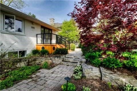 207 Pinehurst Drive Property Photo 18
