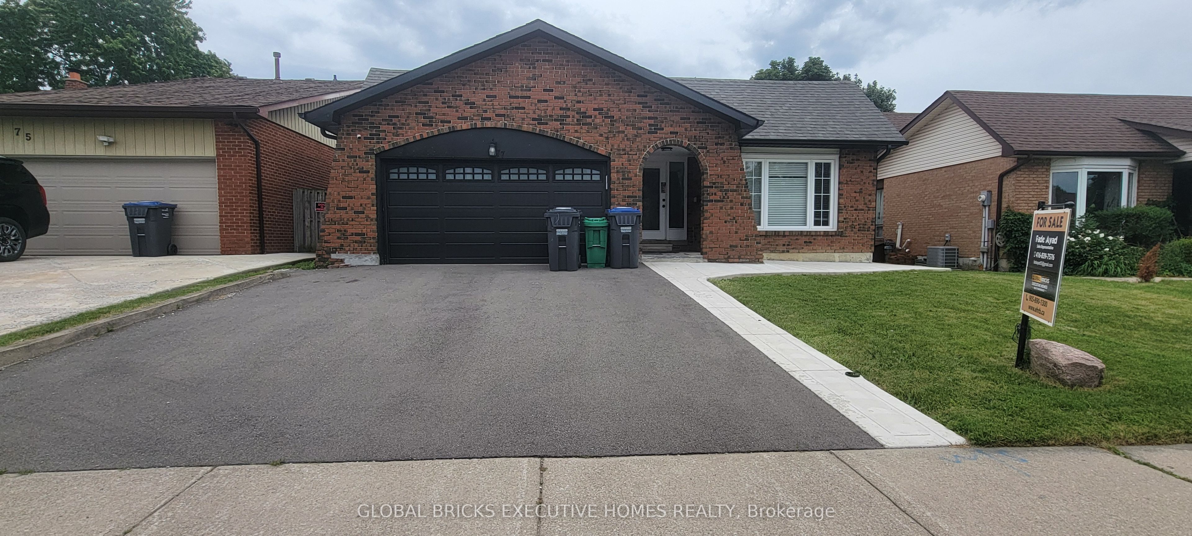 77 Blackthorn Lane Property Photo 1