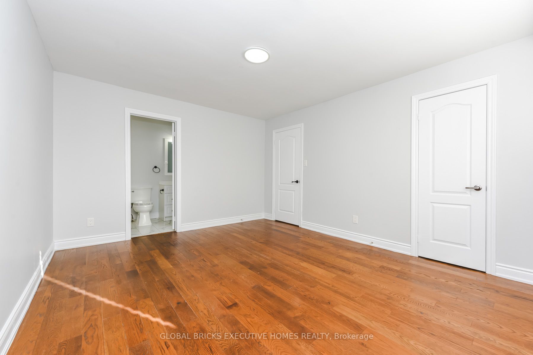 77 Blackthorn Lane Property Photo 13