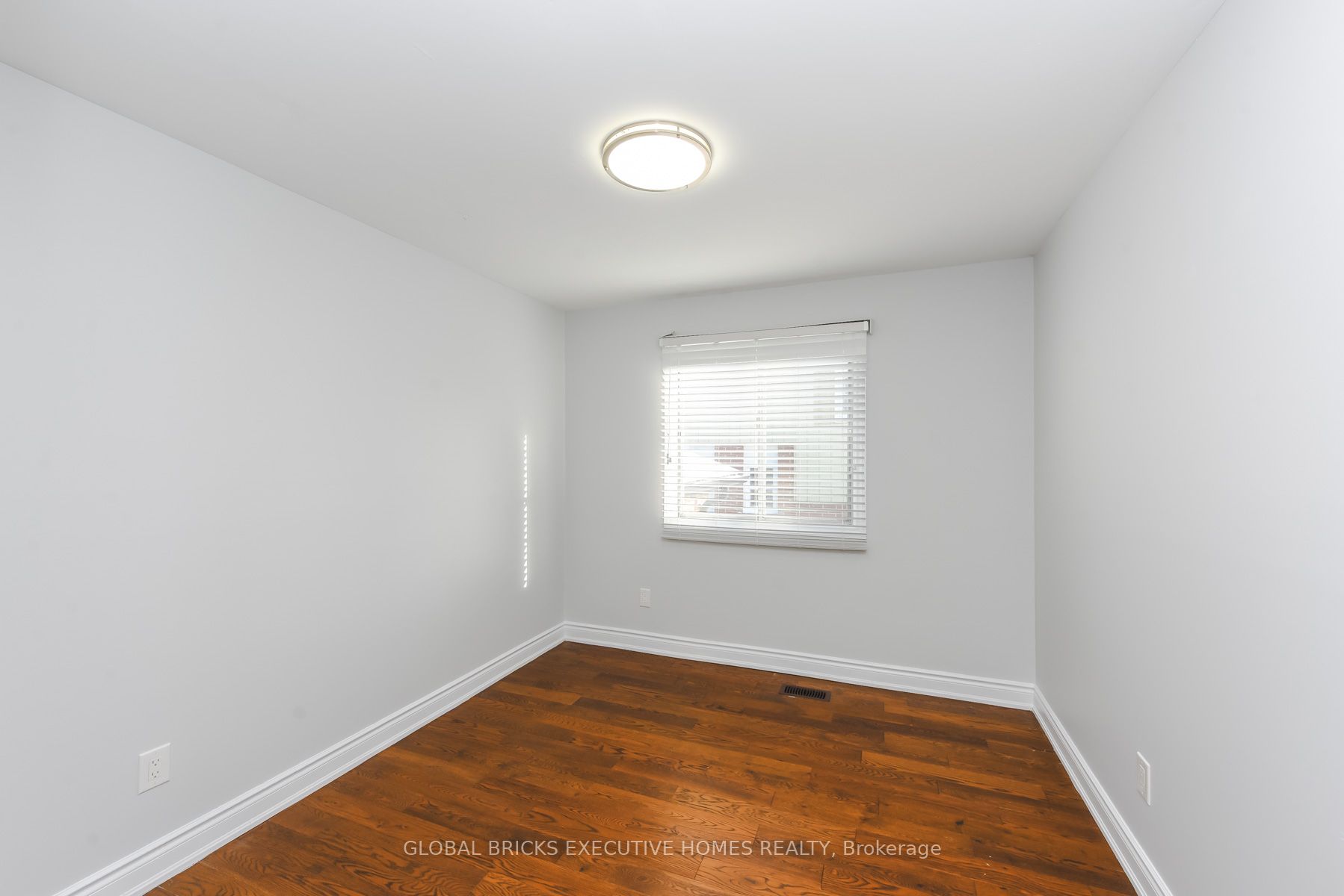 77 Blackthorn Lane Property Photo 15