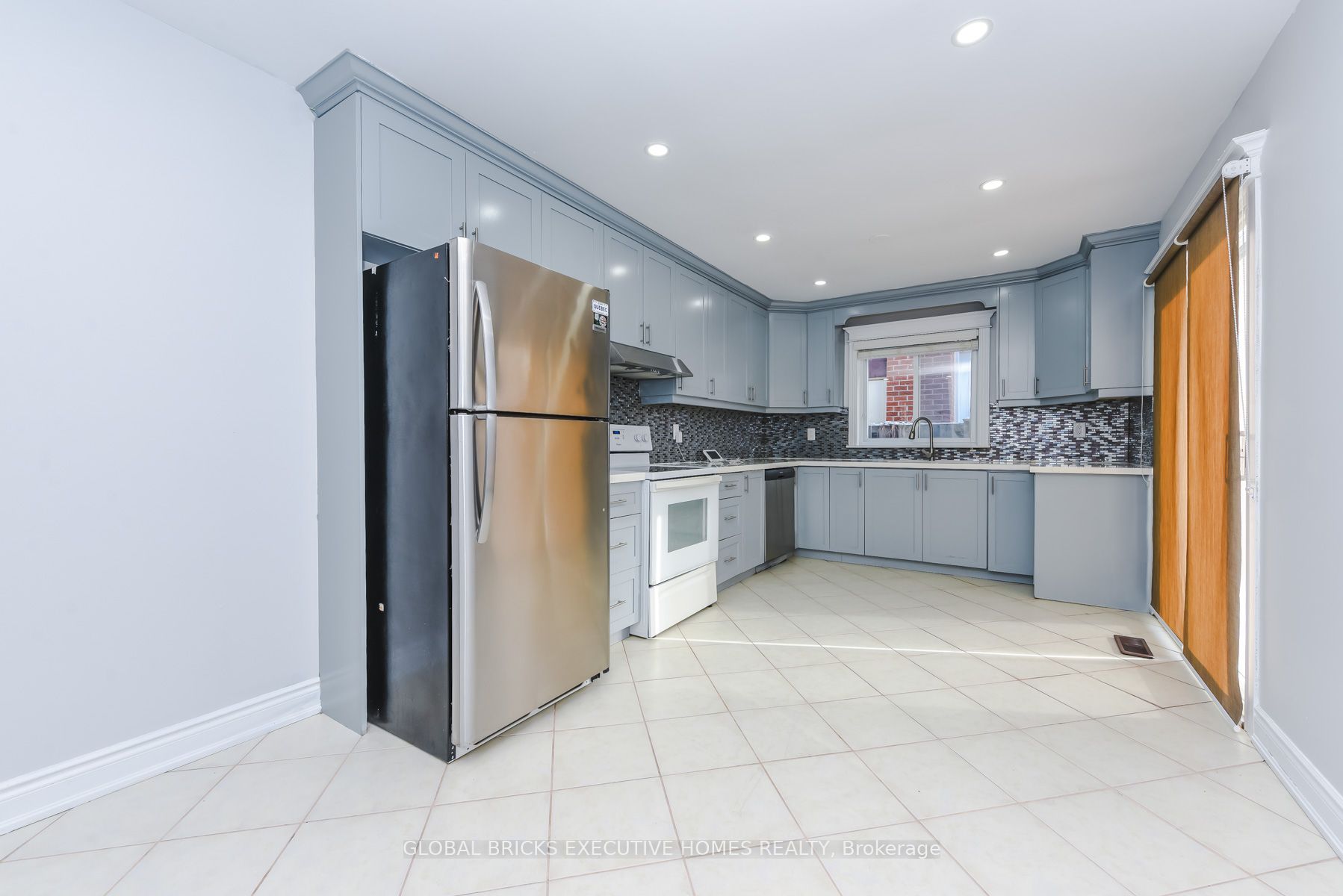 77 Blackthorn Lane Property Photo 17