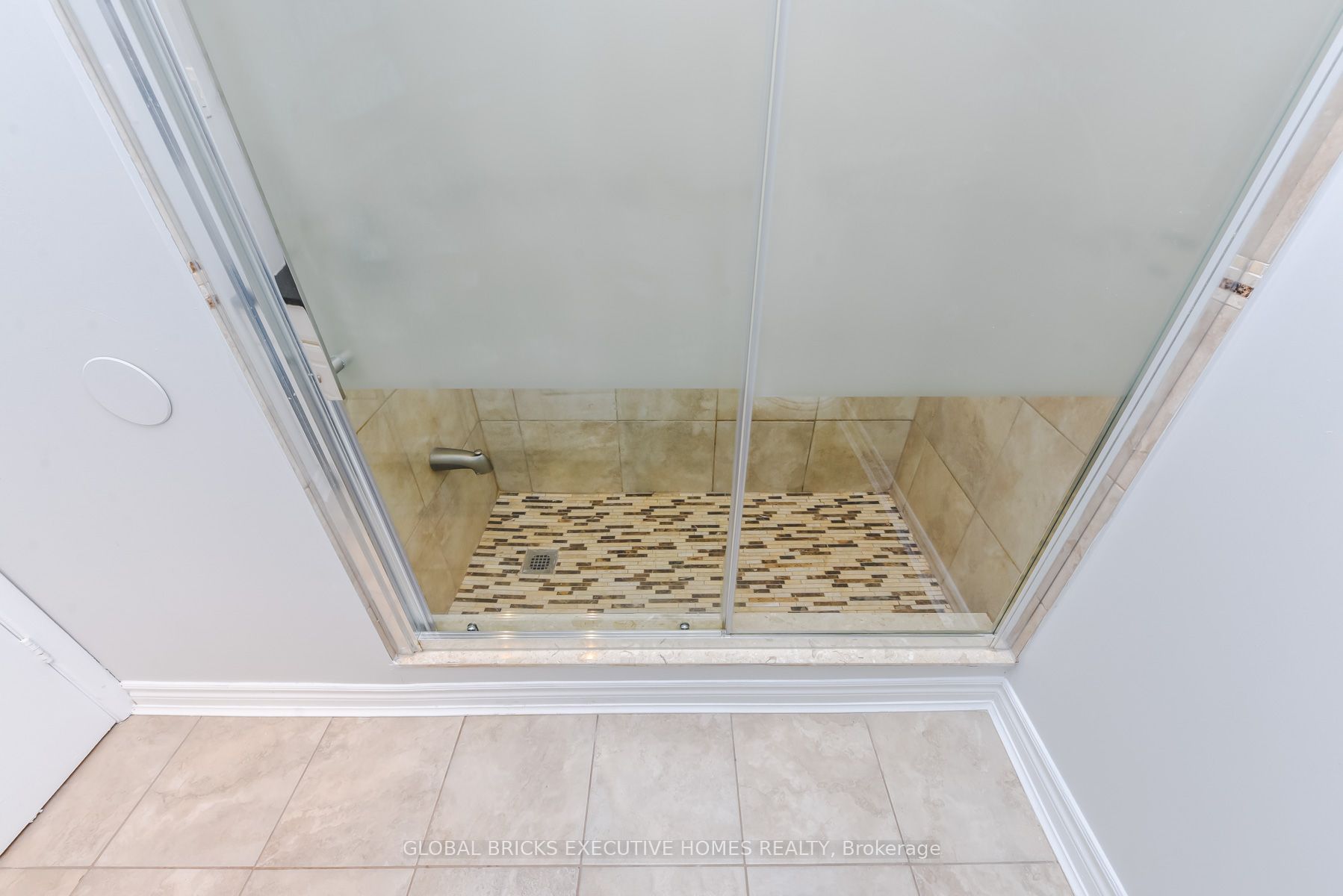 77 Blackthorn Lane Property Photo 25