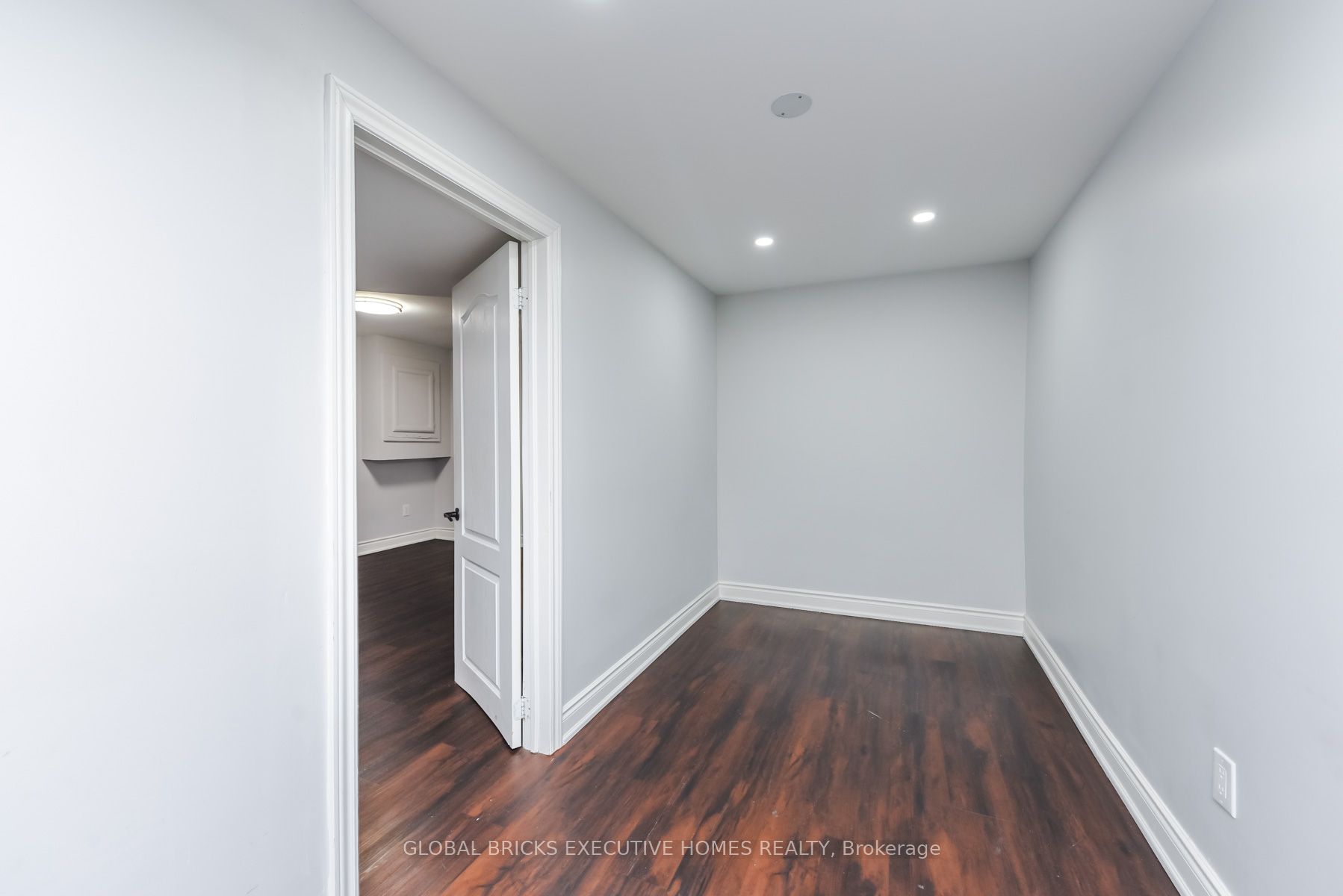 77 Blackthorn Lane Property Photo 28