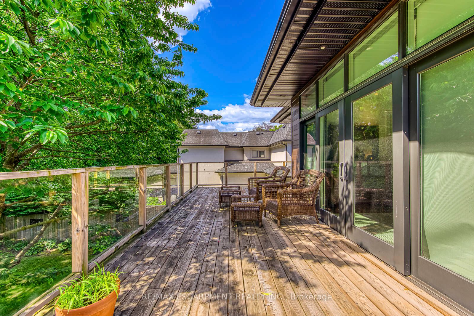 2104 Devon Road Property Photo 28