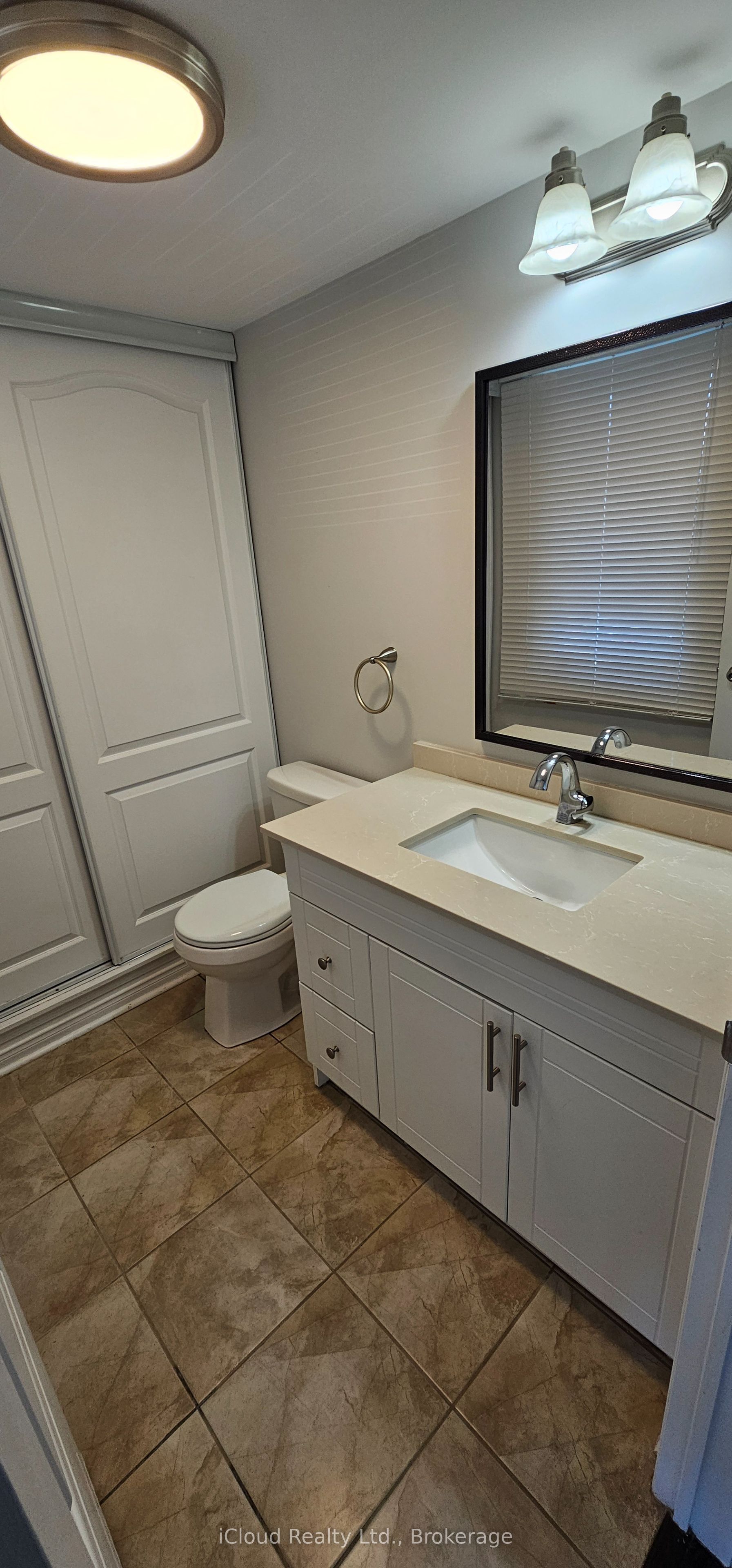 3070 Thomas Street 8 Property Photo 10