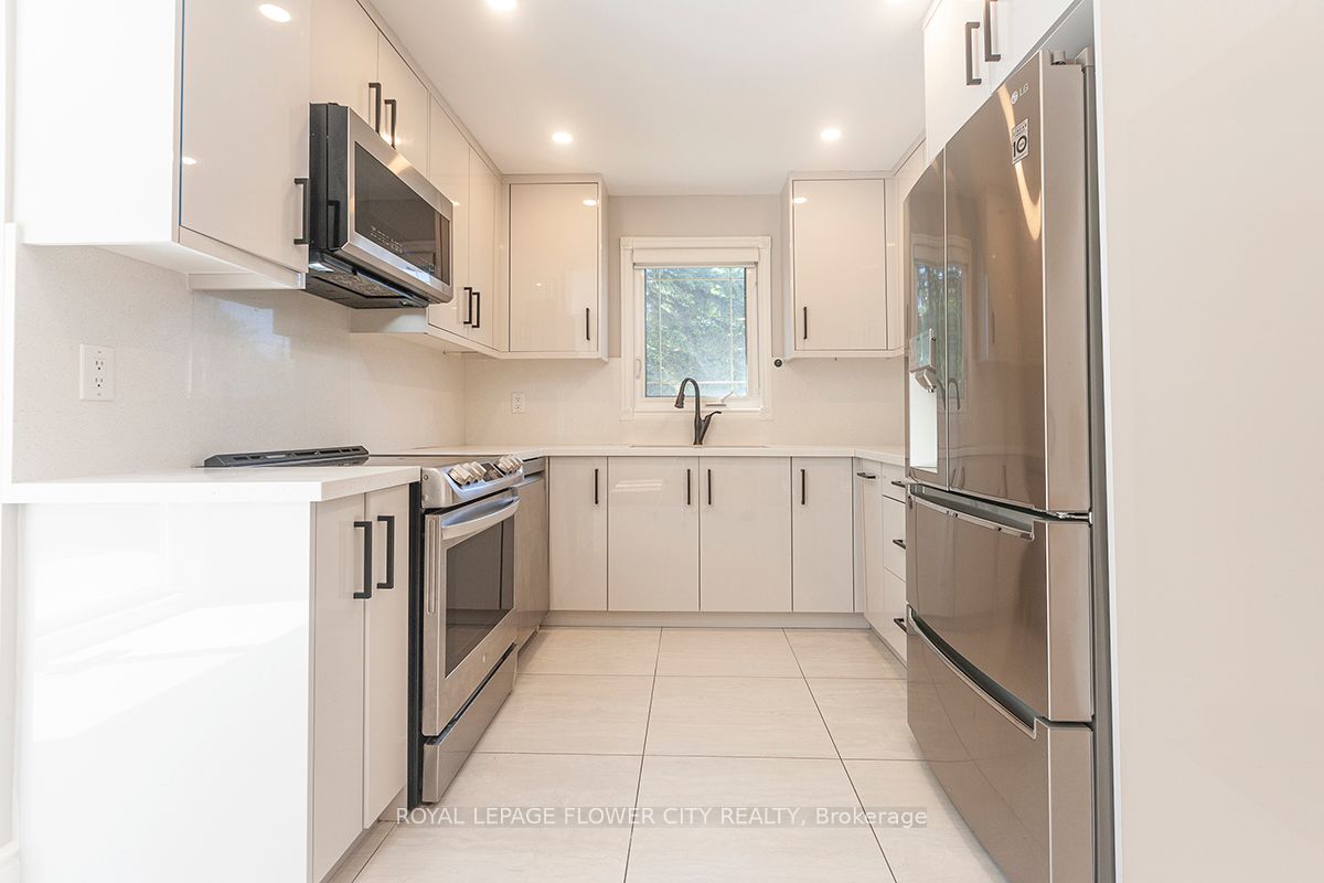 1 St Michaels Crescent Property Photo 15
