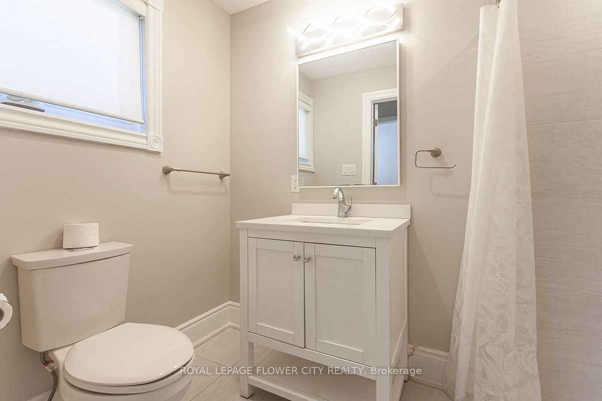 1 St Michaels Crescent Property Photo 19