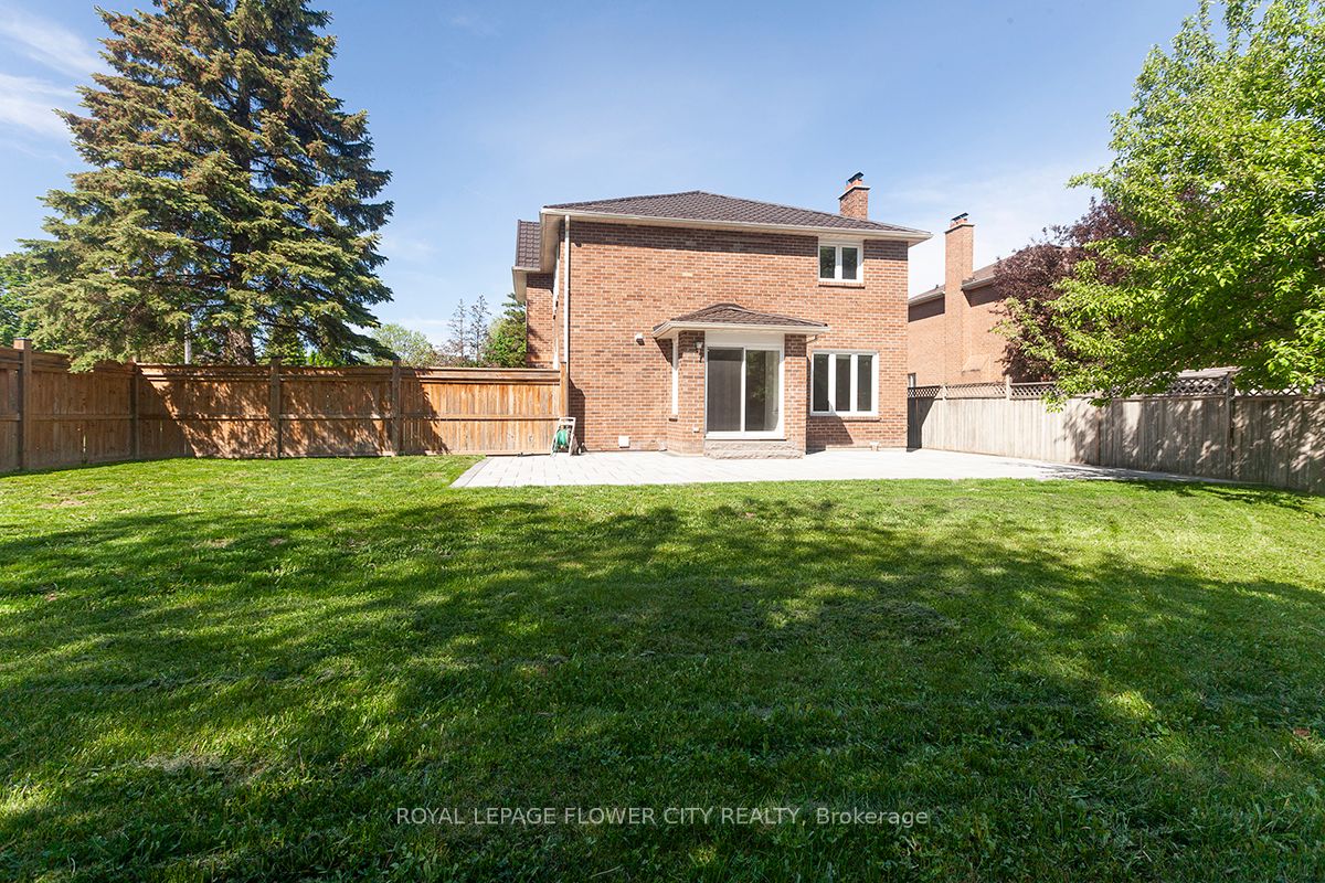 1 St Michaels Crescent Property Photo 48
