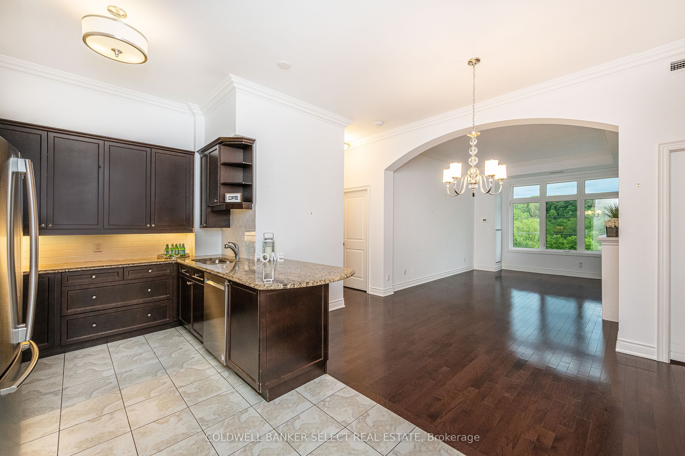 60 Ann Street 503 Property Photo 6