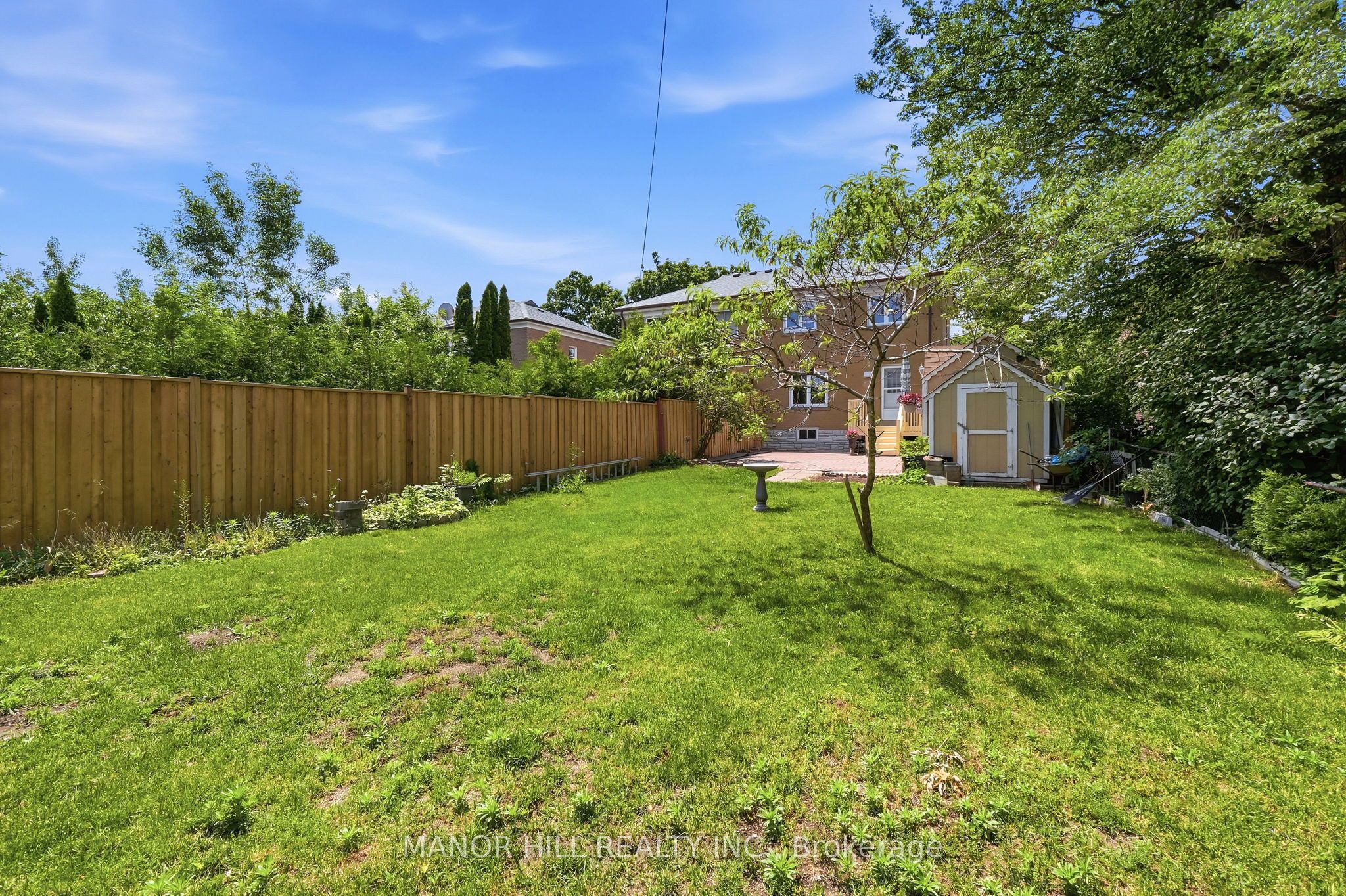 33 Robindale Avenue Property Photo 48