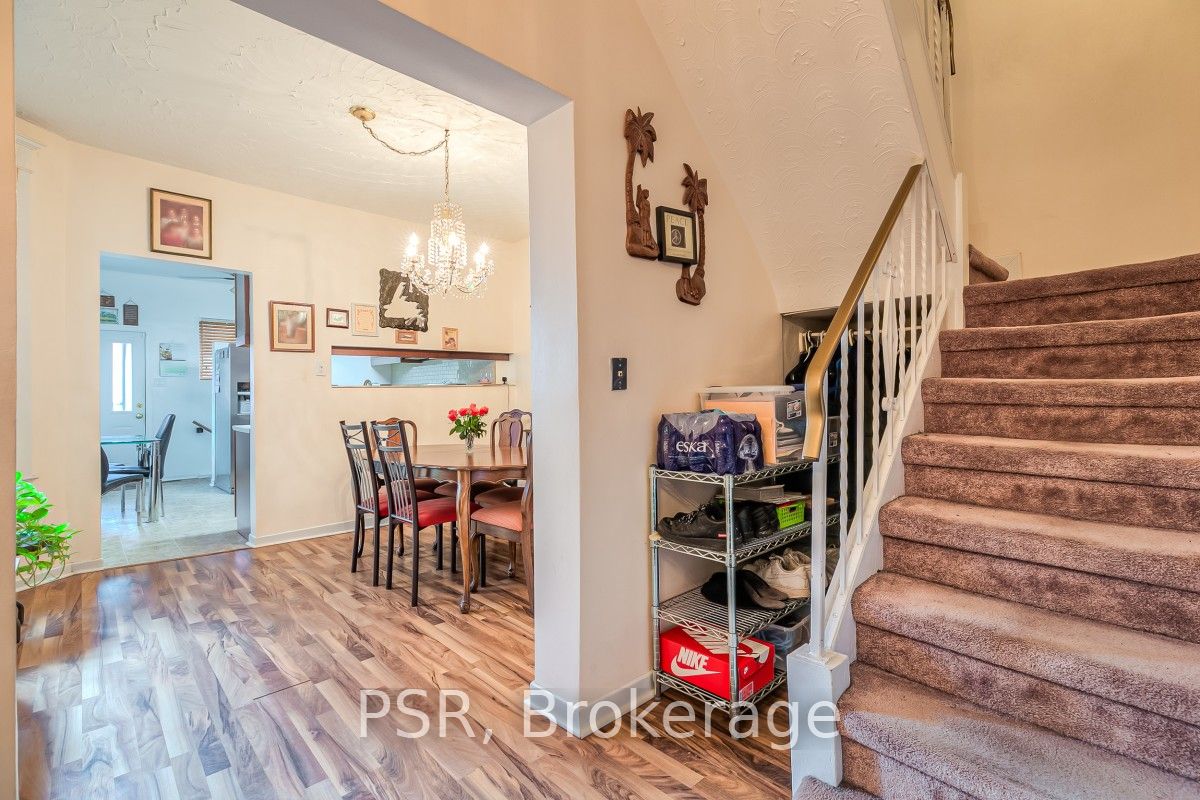 41 Springhurst Avenue Property Photo 5