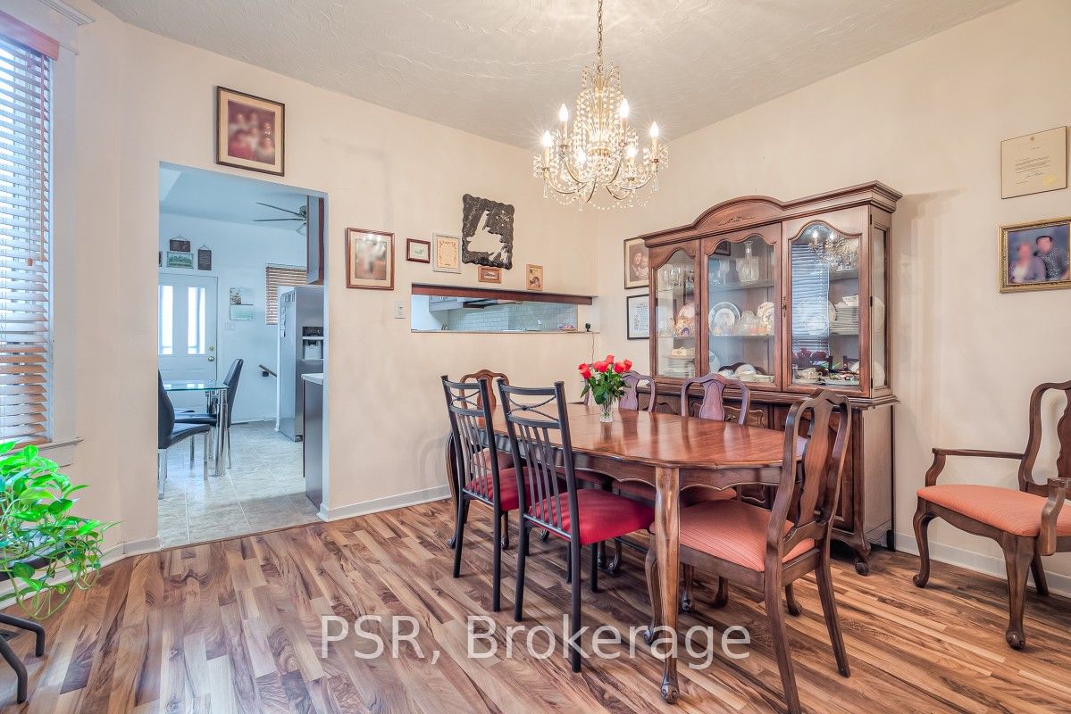 41 Springhurst Avenue Property Photo 6