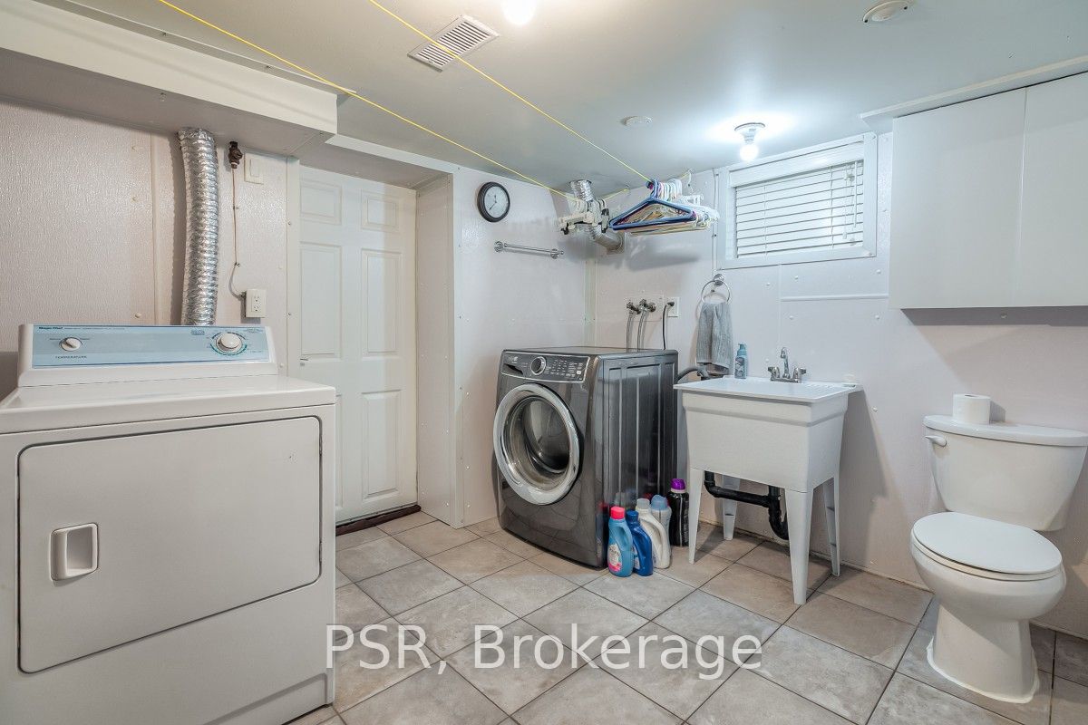41 Springhurst Avenue Property Photo 33