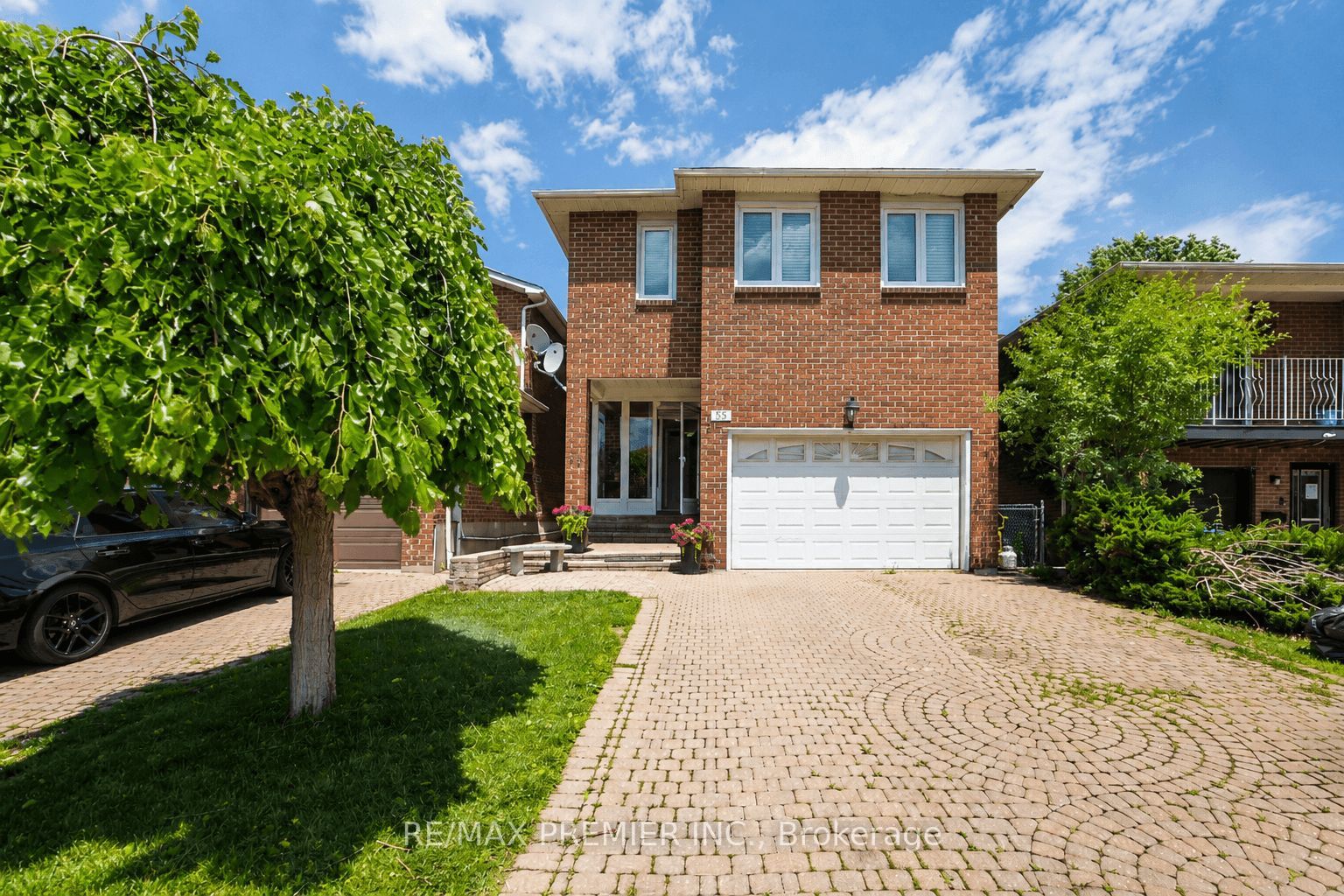 55 Deerpark Crescent Property Photo 1