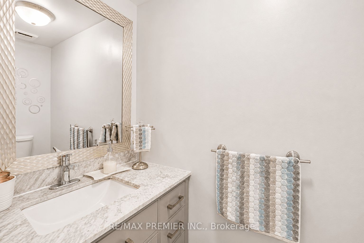 55 Deerpark Crescent Property Photo 12