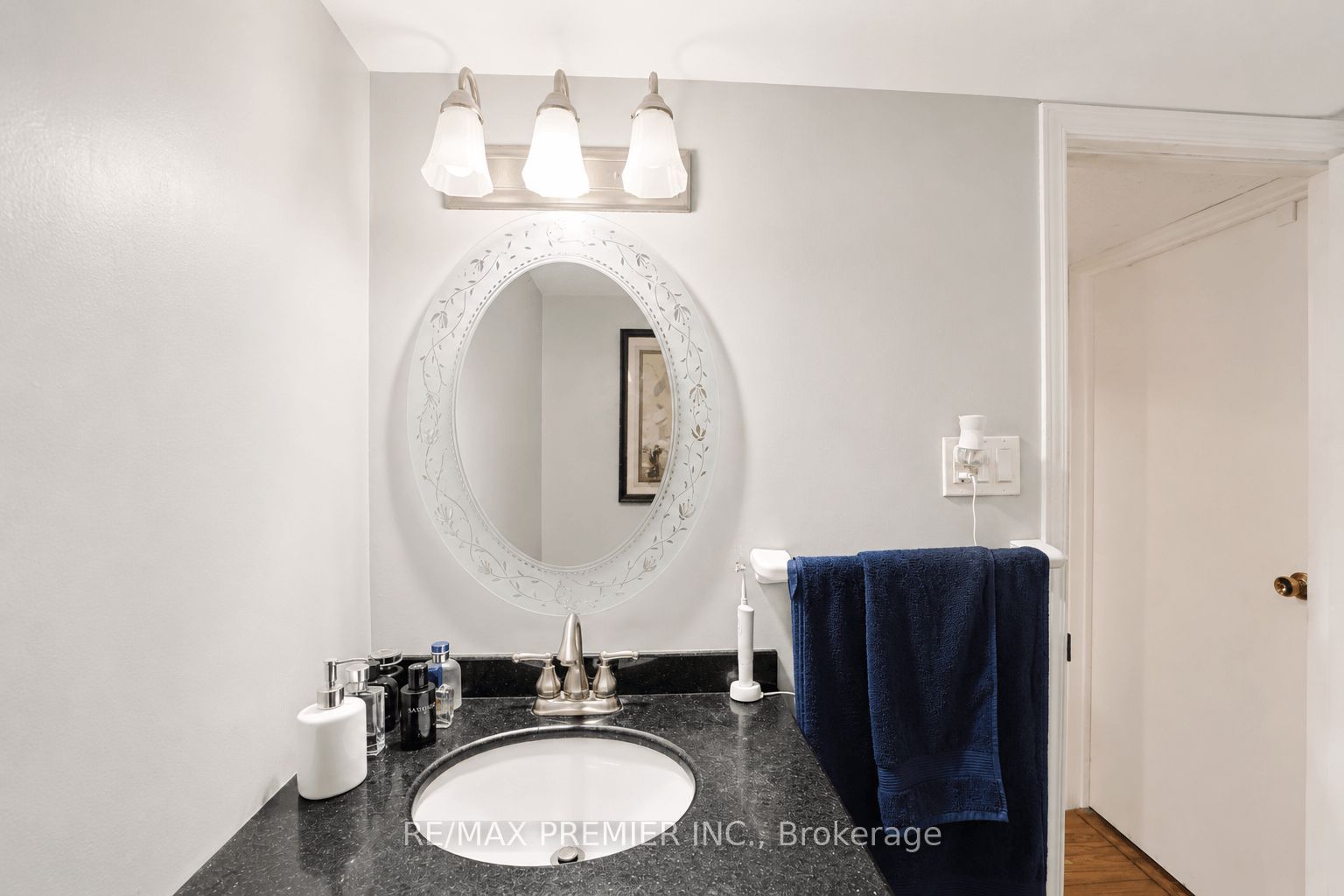 55 Deerpark Crescent Property Photo 37