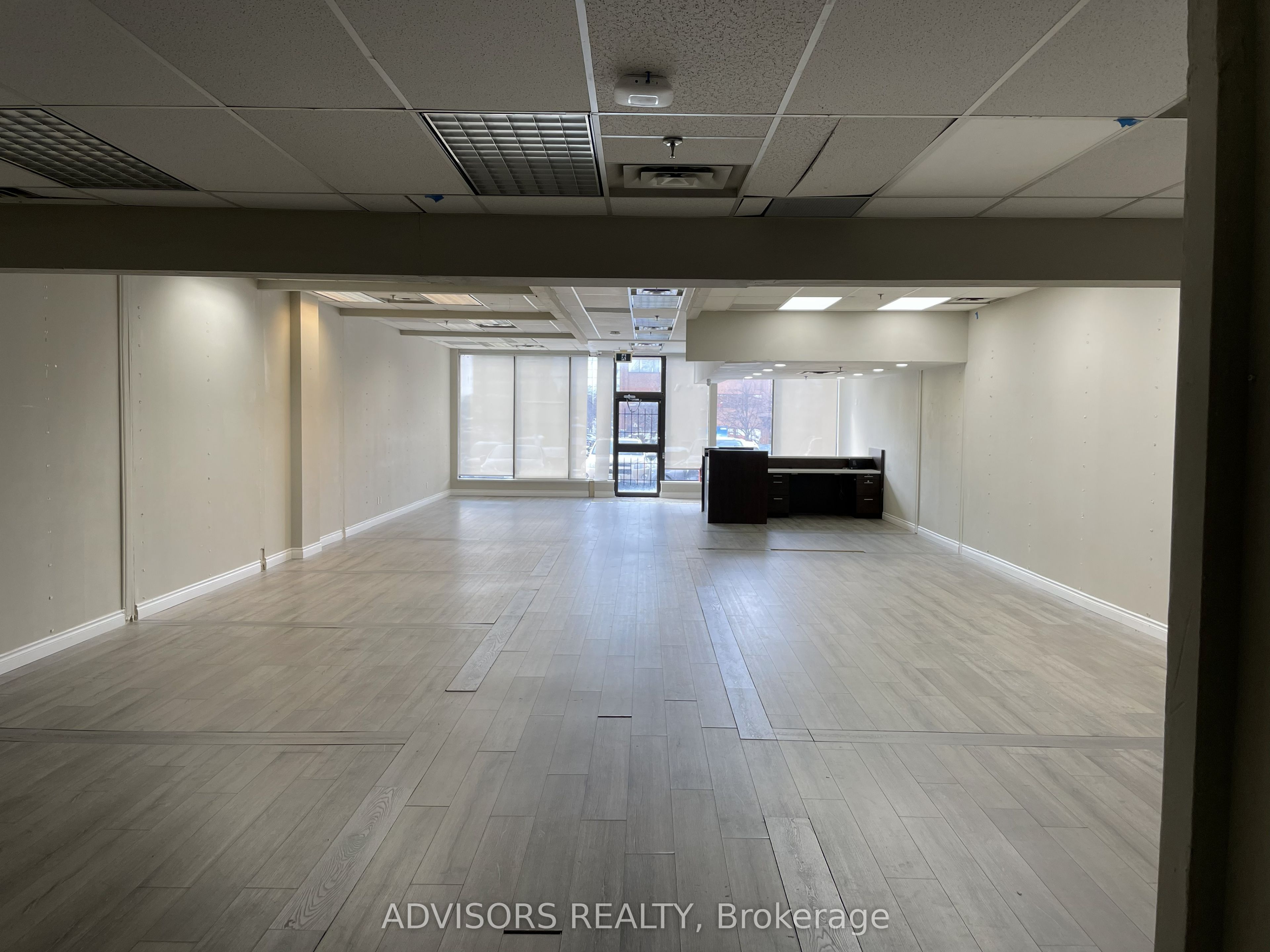 1170 Burnhamthorpe Road W 24 Property Photo 2