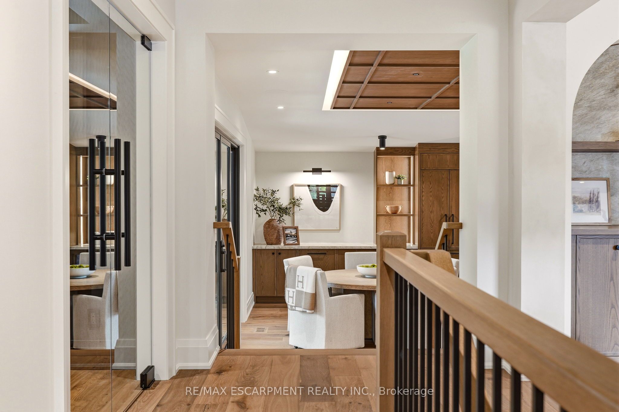727 King Road Property Photo 13