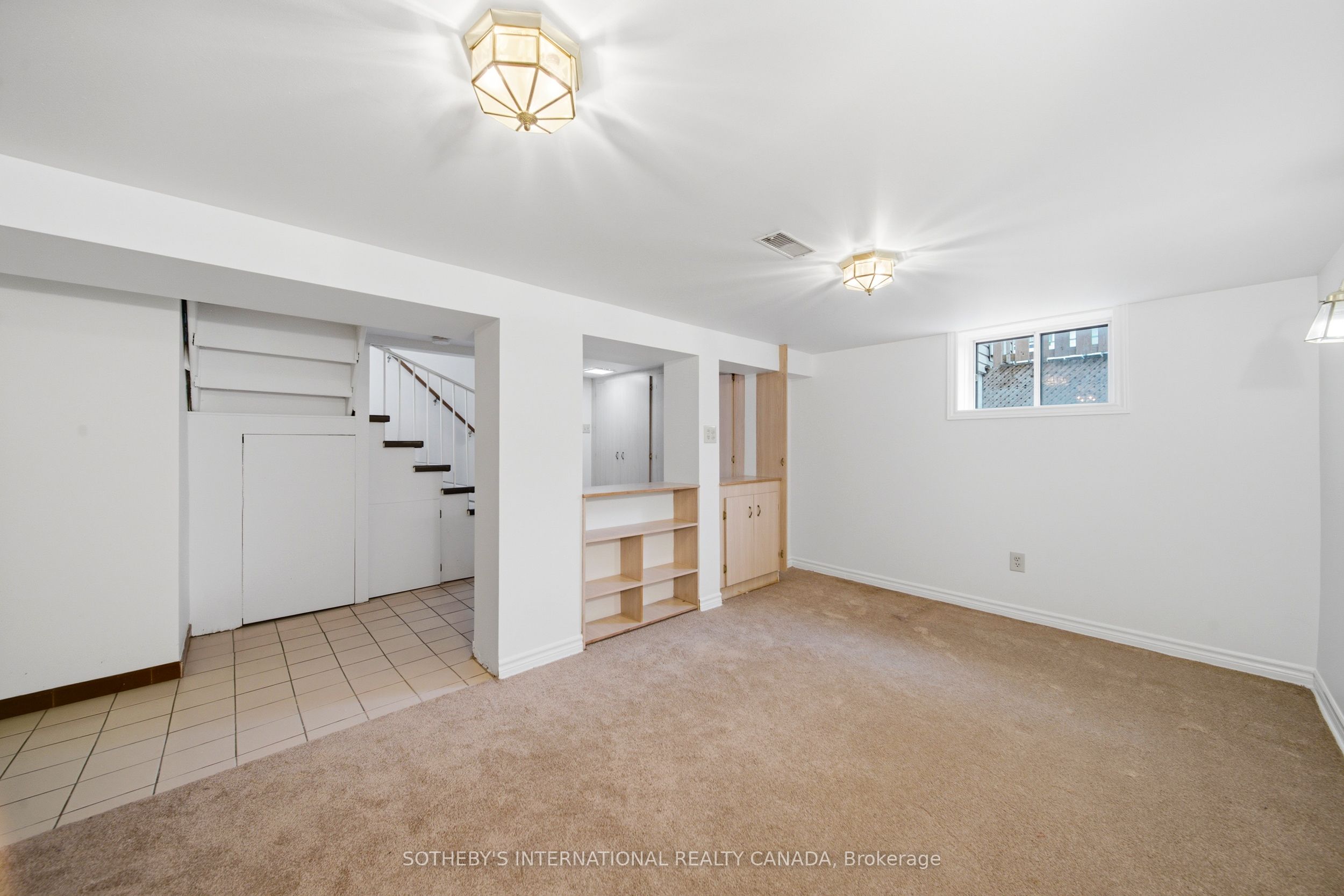 20 Bicknell Avenue Property Photo 27