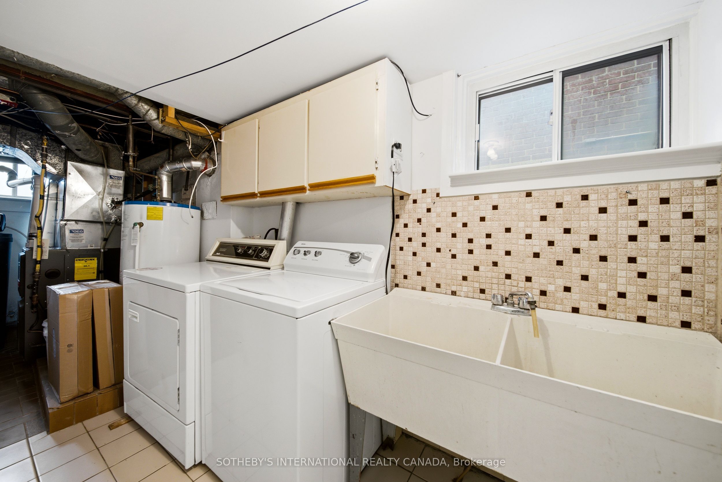 20 Bicknell Avenue Property Photo 33