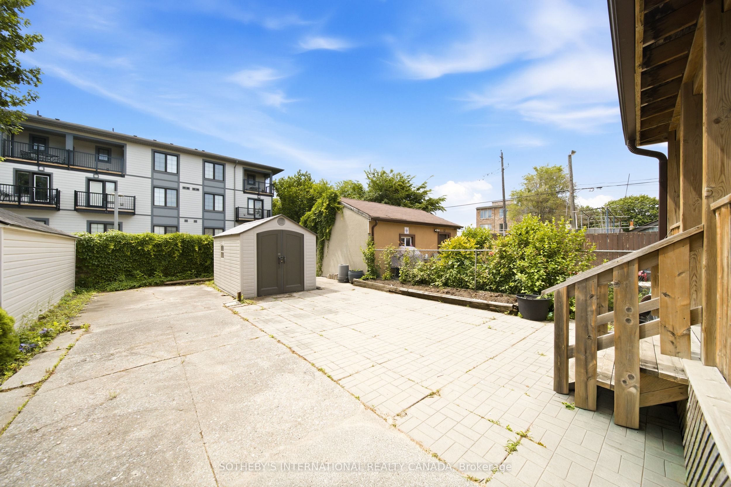 20 Bicknell Avenue Property Photo 38