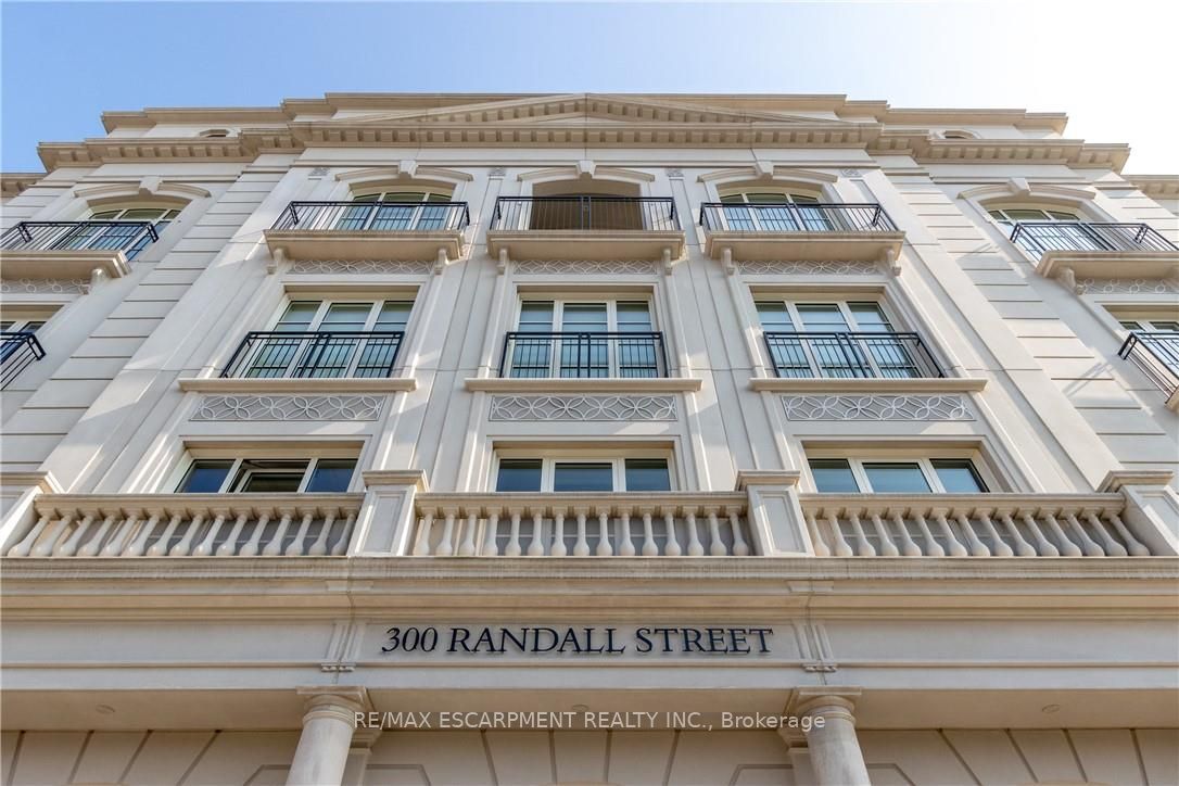 300 Randall Street Ph1 Property Photo 3