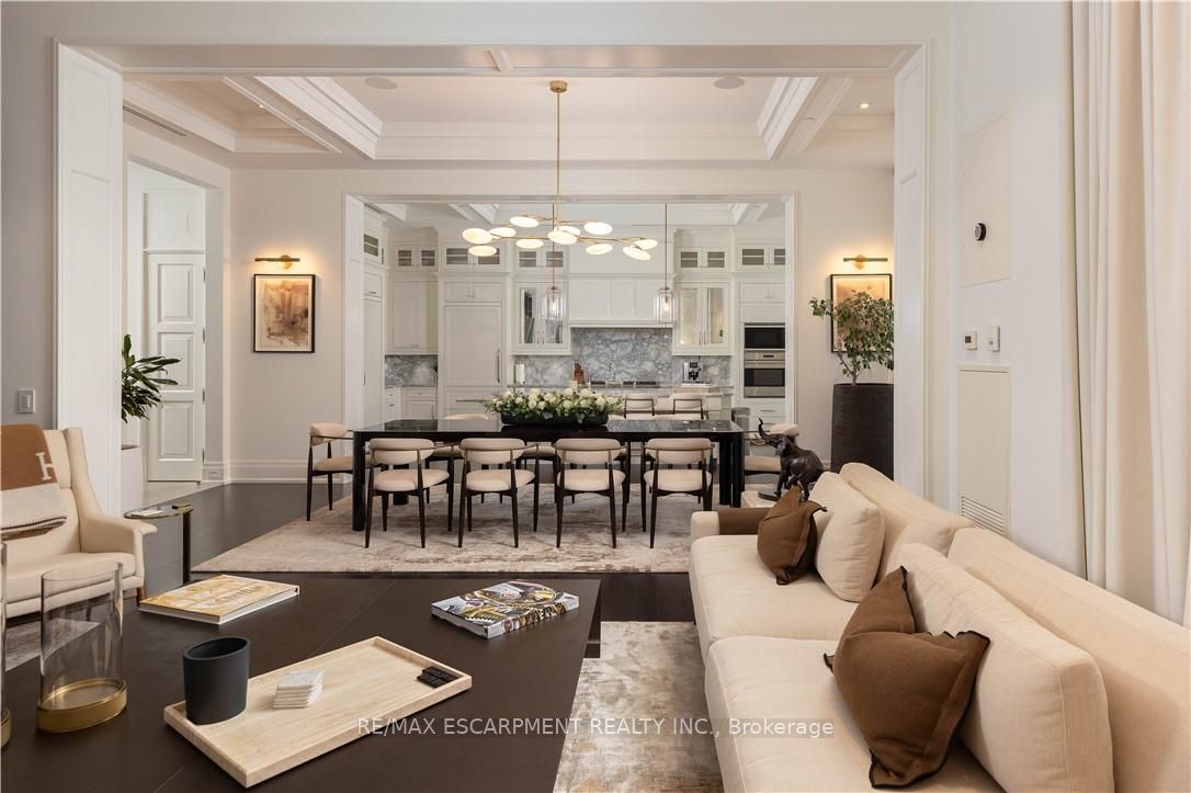 300 Randall Street Ph1 Property Photo 18