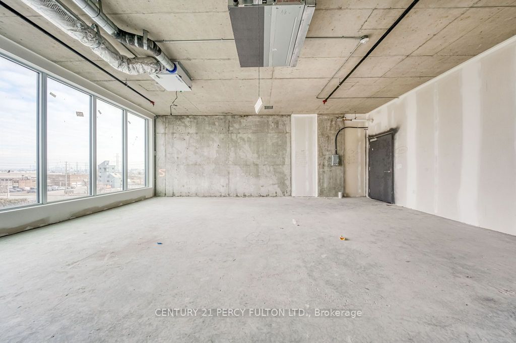 996 Martin Grove 304 Property Photo 10