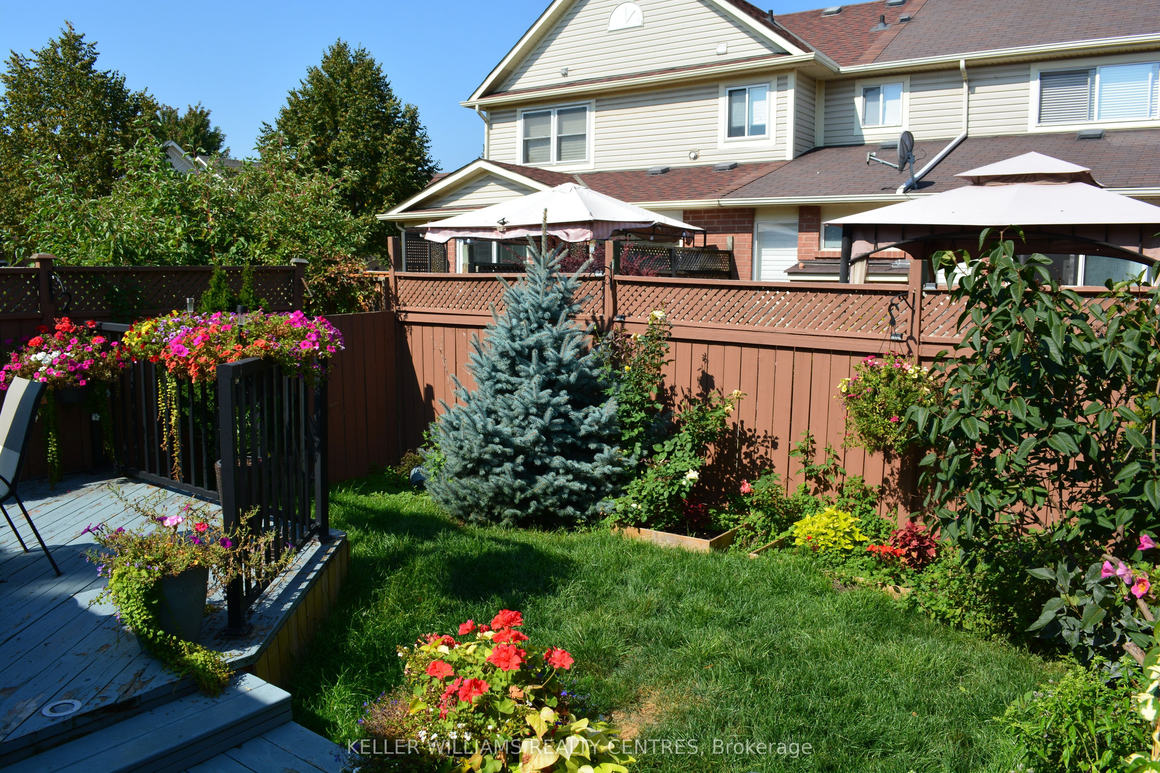 1681 Stover Crescent Property Photo 16