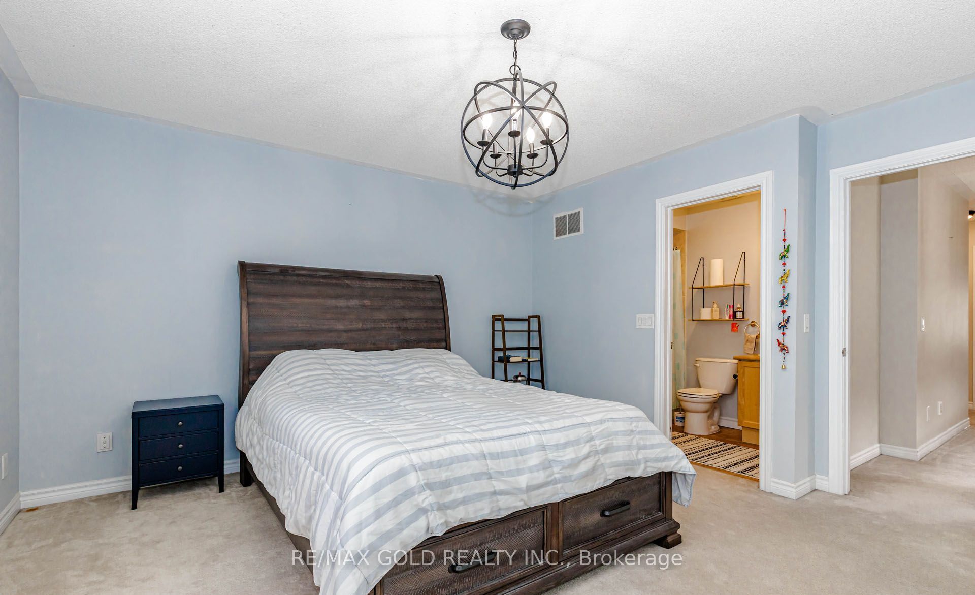 12 Cailiff Street Property Photo 25