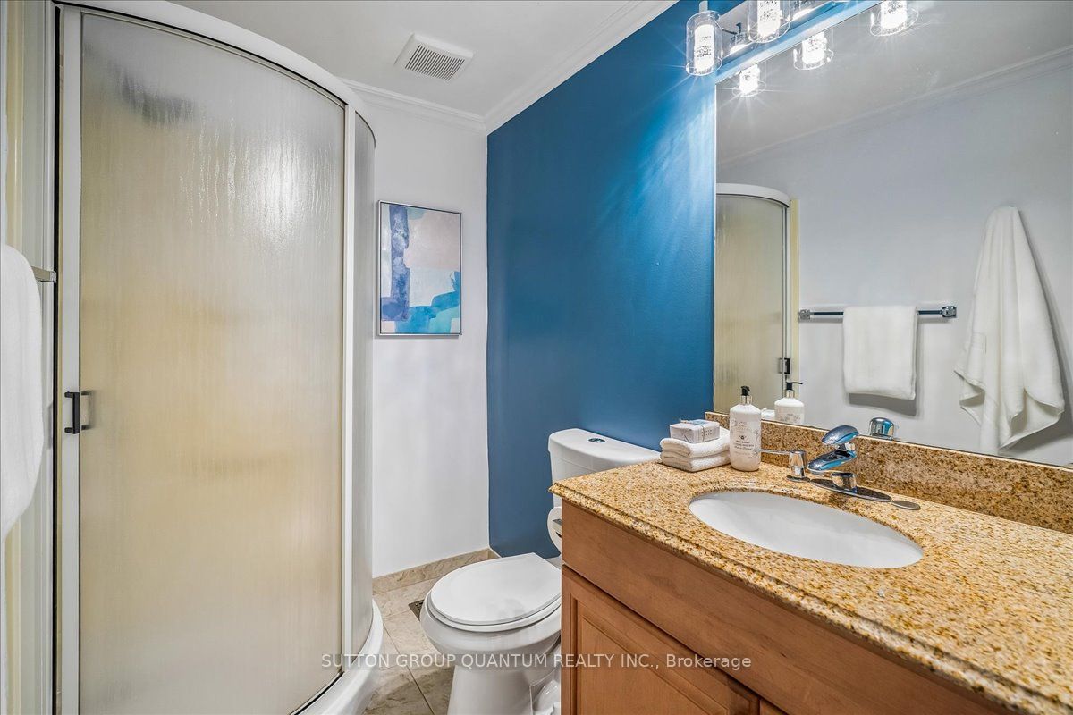 1023 Runnymead Crescent Property Photo 21