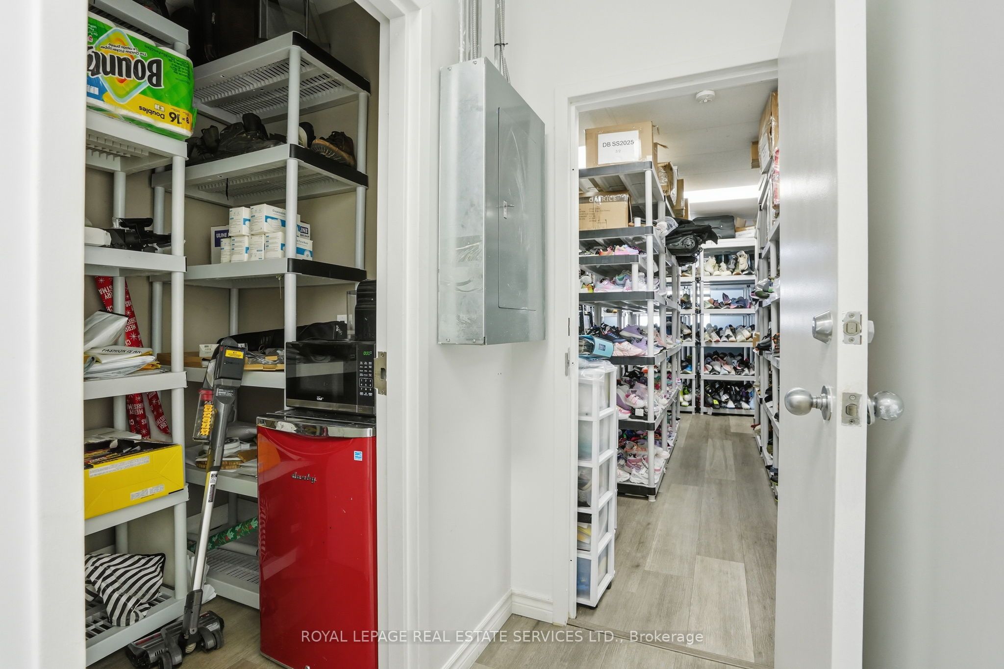 2155 Dunwin Drive 29 Property Photo 12