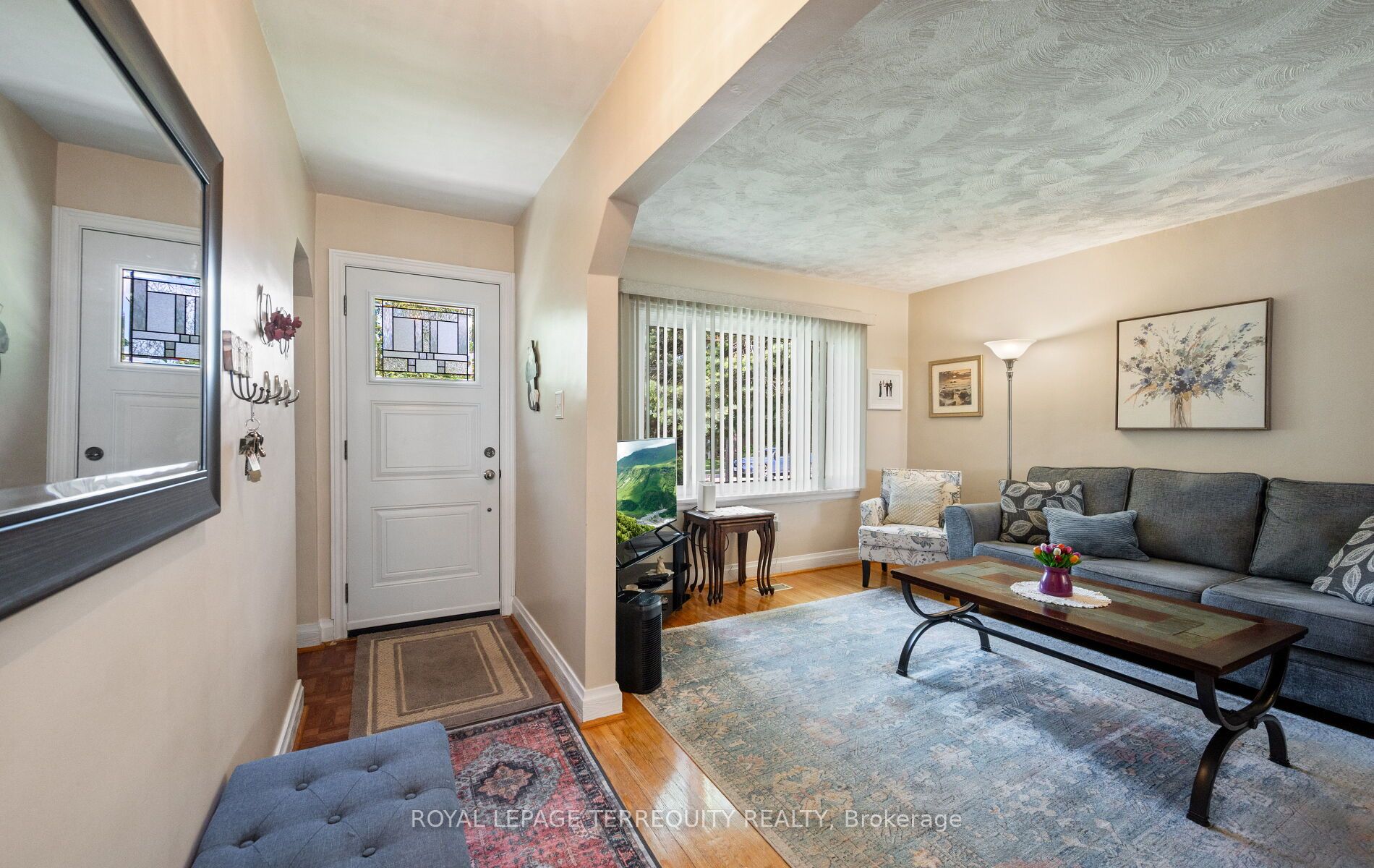 33 Rogers Road Property Photo 11