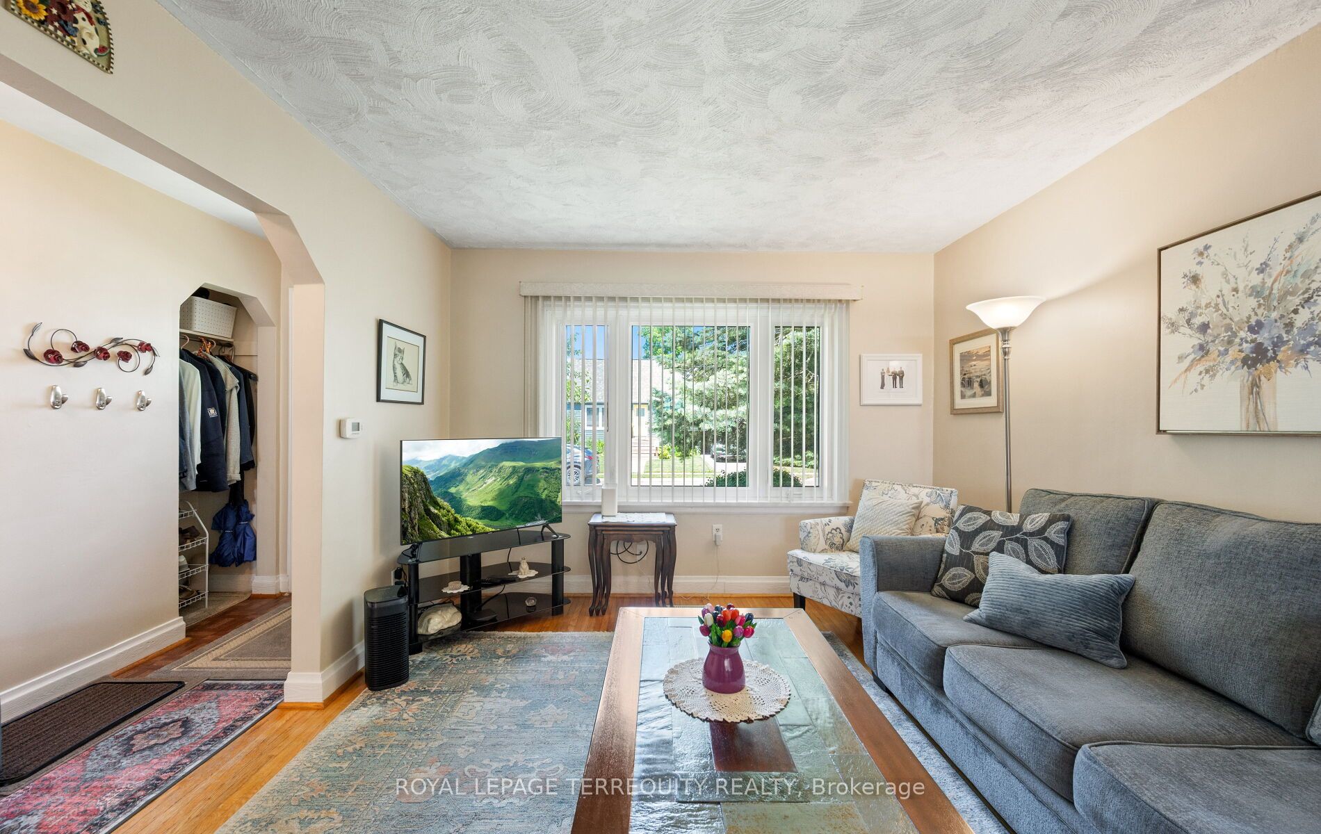 33 Rogers Road Property Photo 13