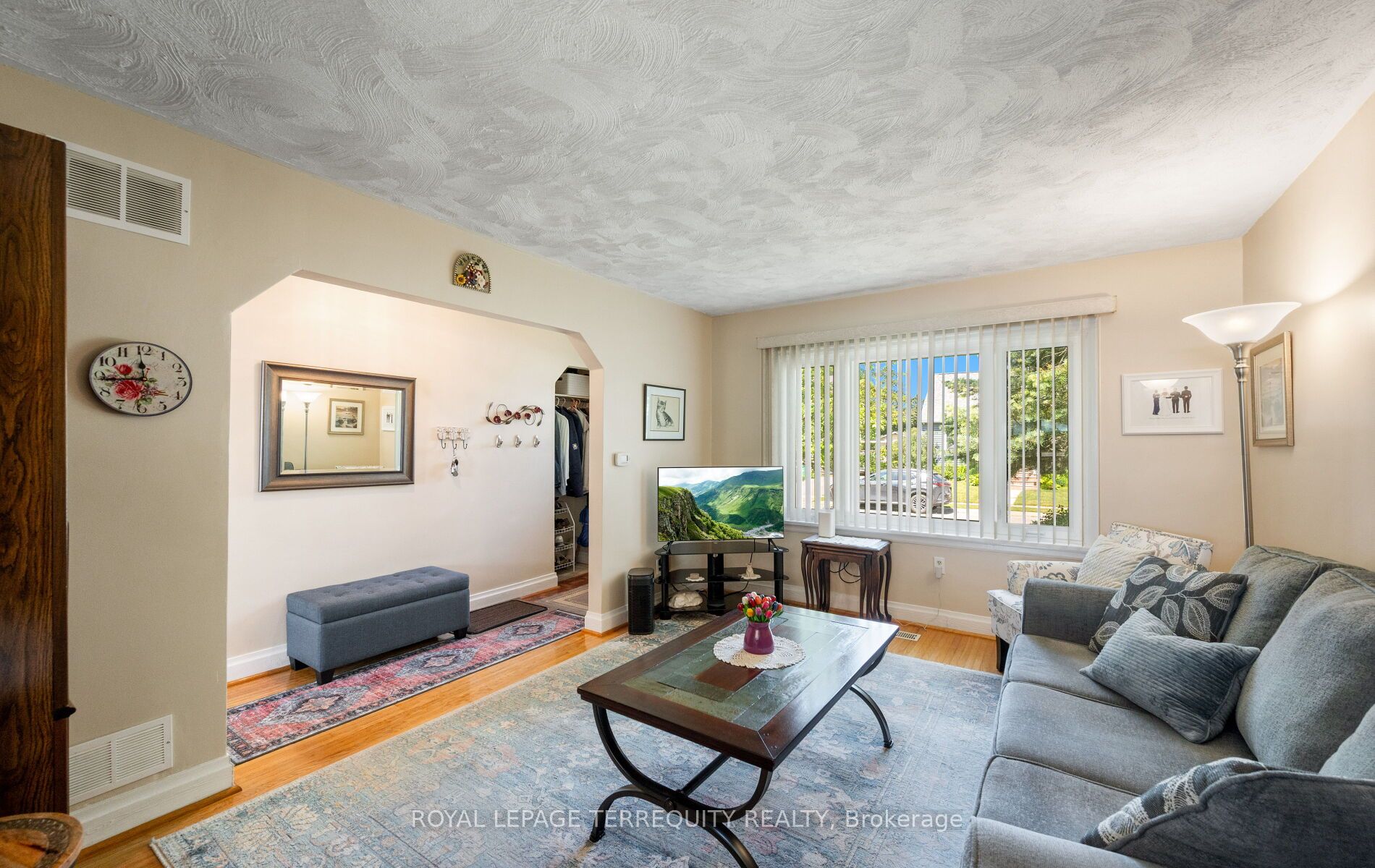 33 Rogers Road Property Photo 15