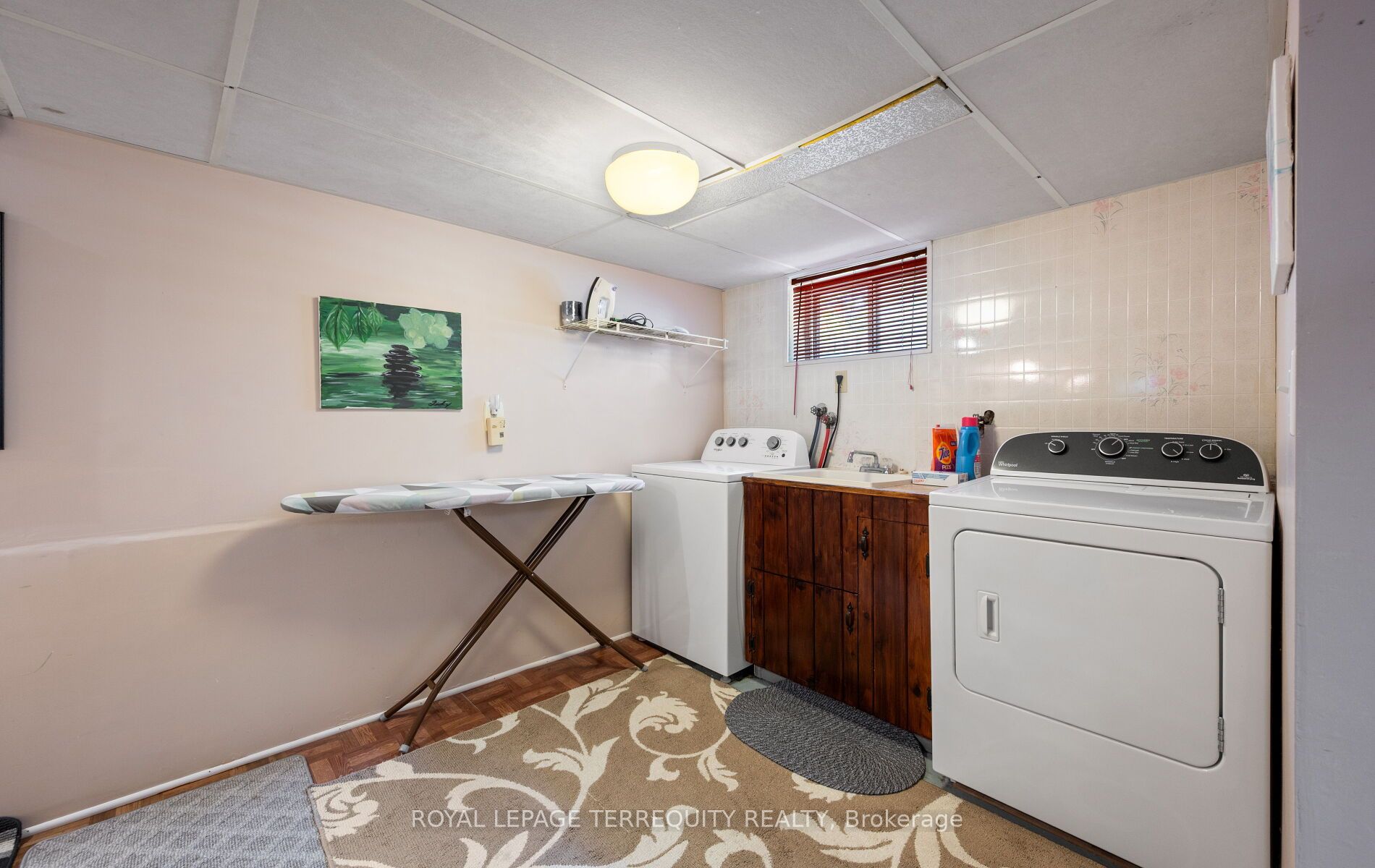 33 Rogers Road Property Photo 40