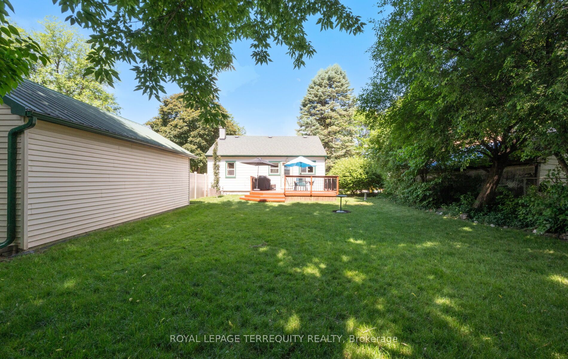 33 Rogers Road Property Photo 48
