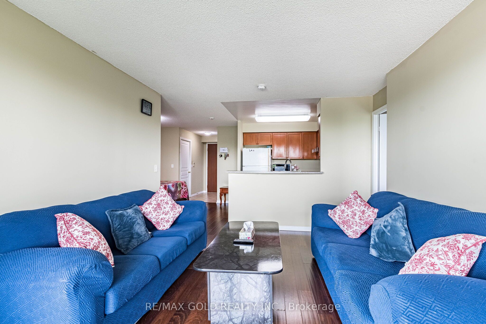 2545 Erin Centre Boulevard 701 Property Photo 10