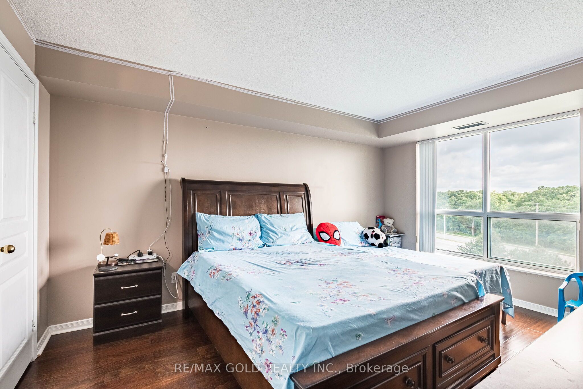 2545 Erin Centre Boulevard 701 Property Photo 12