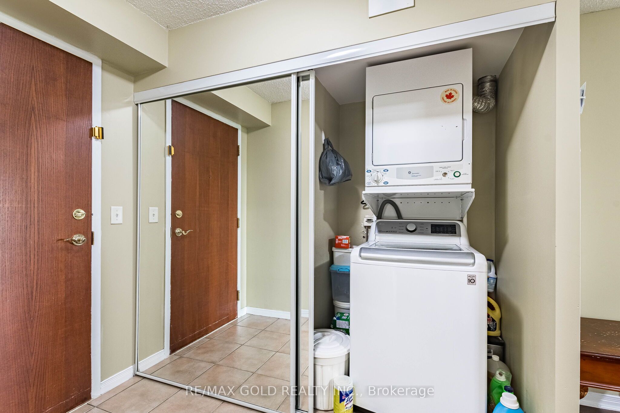 2545 Erin Centre Boulevard 701 Property Photo 24