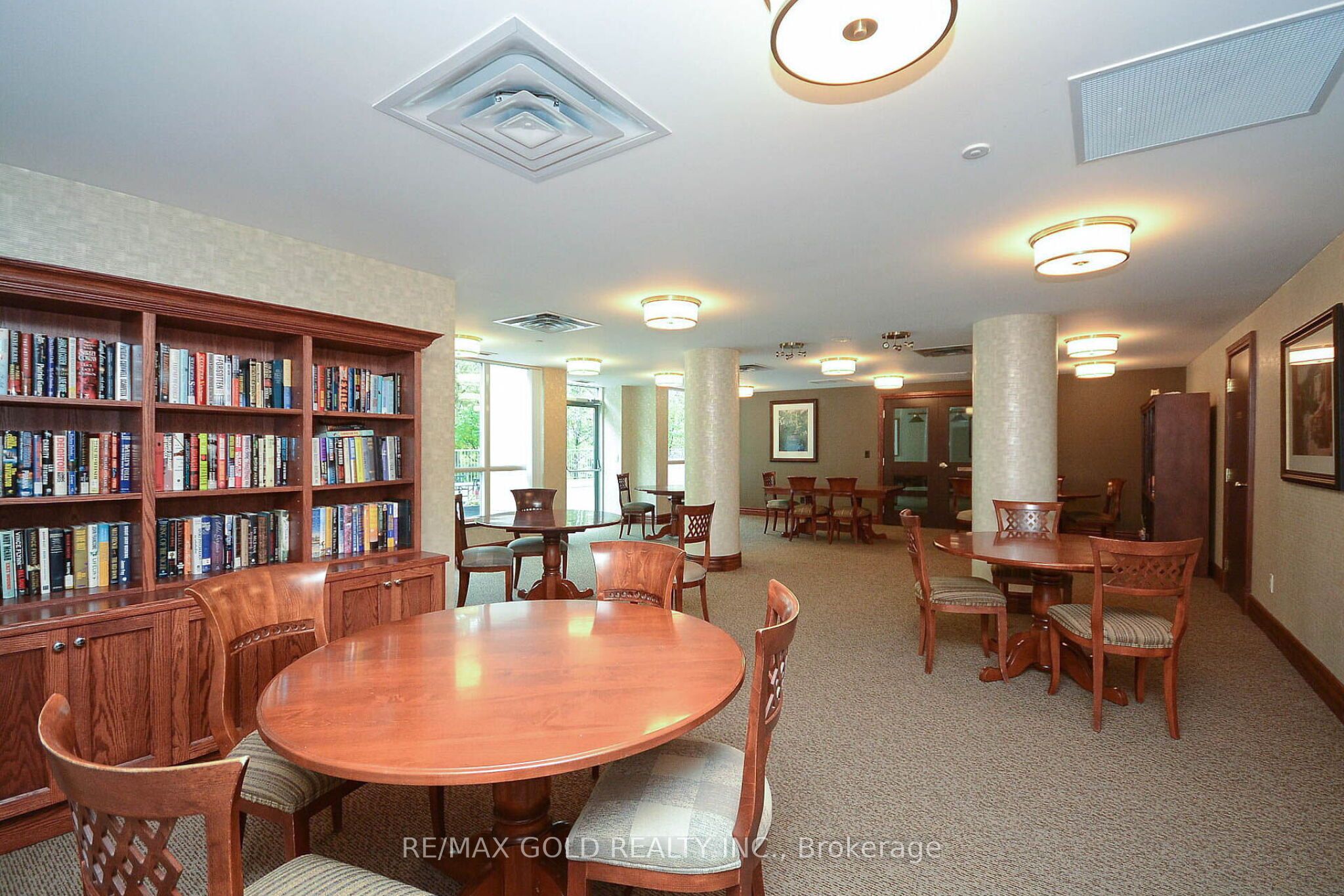 2545 Erin Centre Boulevard 701 Property Photo 29