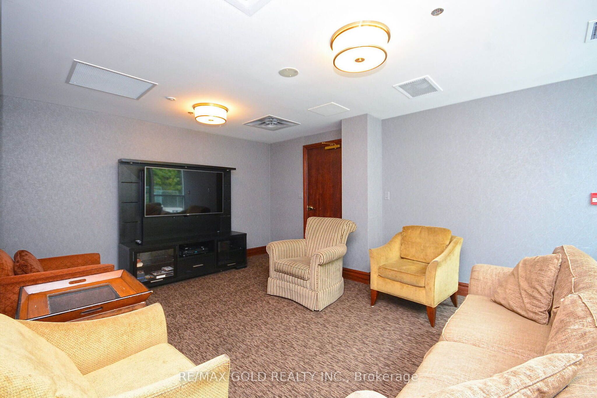 2545 Erin Centre Boulevard 701 Property Photo 36