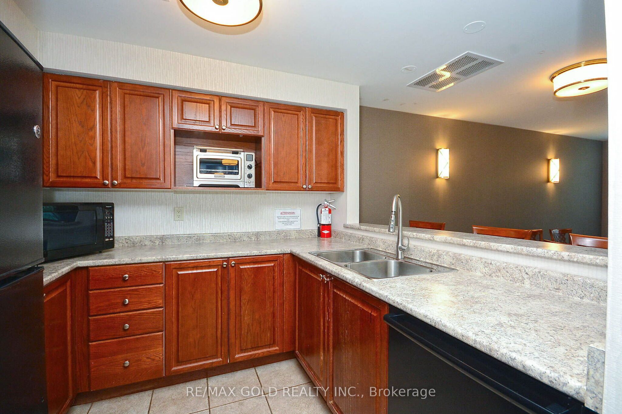 2545 Erin Centre Boulevard 701 Property Photo 38