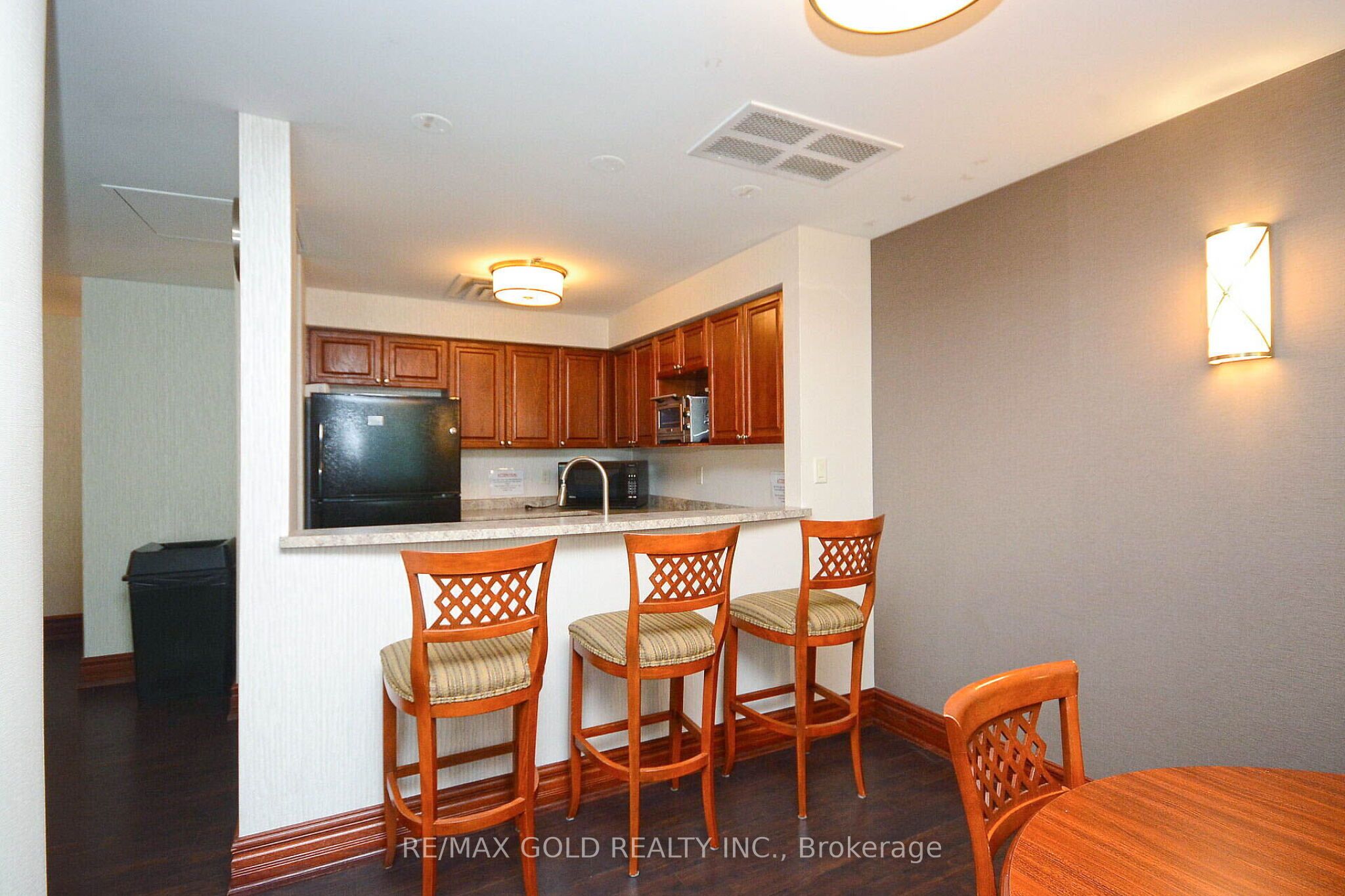 2545 Erin Centre Boulevard 701 Property Photo 39