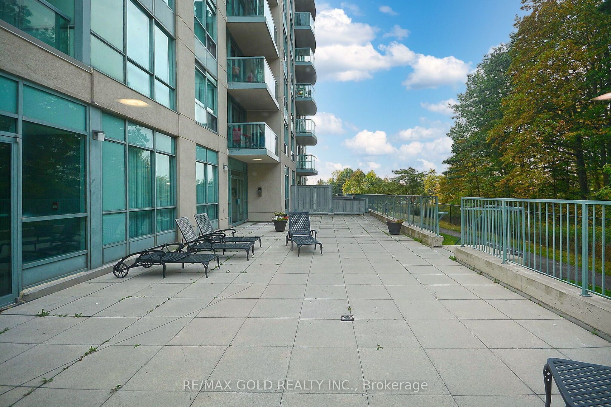 2545 Erin Centre Boulevard 701 Property Photo 43